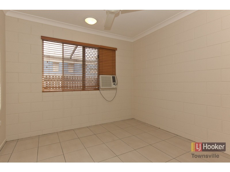 6/12 Sooning Street, Hermit Park QLD 4812