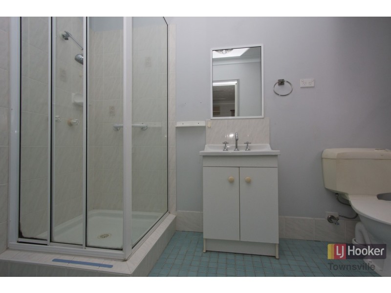 3 Tonnack Court, Rasmussen QLD 4815