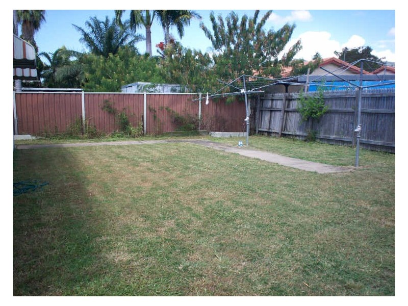 2/3 Ash Street, Kirwan QLD 4817