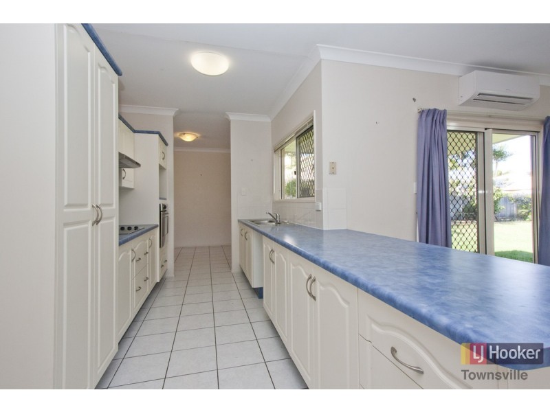 21 Earl Circuit, Kirwan QLD 4817