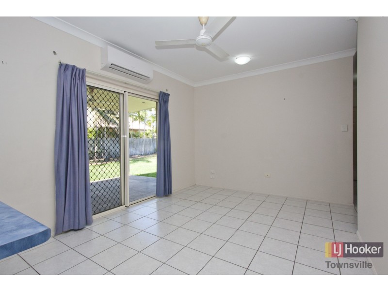 21 Earl Circuit, Kirwan QLD 4817