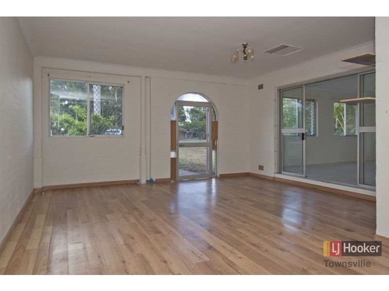 13 Carbine Court, Kelso QLD 4815