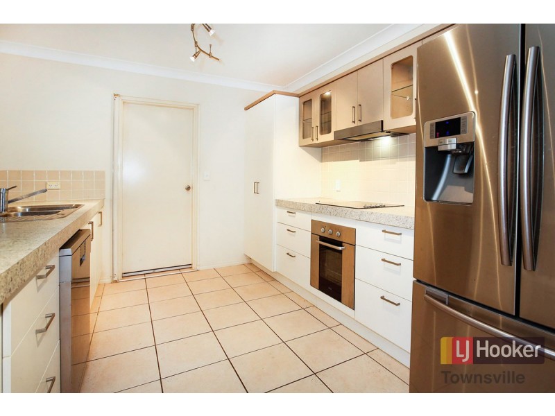 4 Cowboy Court, Kelso QLD 4815