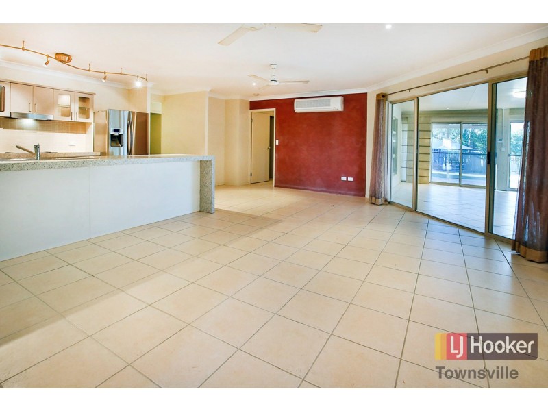 4 Cowboy Court, Kelso QLD 4815