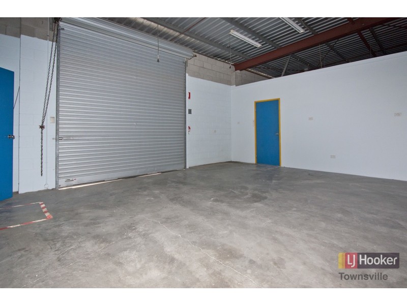 2/74 Leyland Street, Garbutt QLD 4814