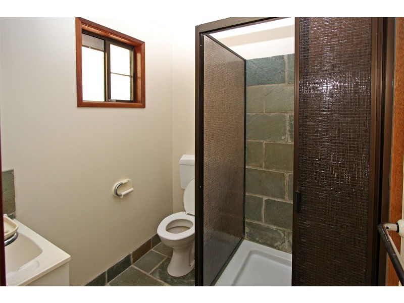 6 Fuchsia Court, Bushland Beach QLD 4818