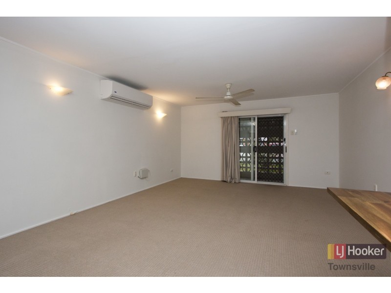 48 Fulham Road, Pimlico QLD 4812