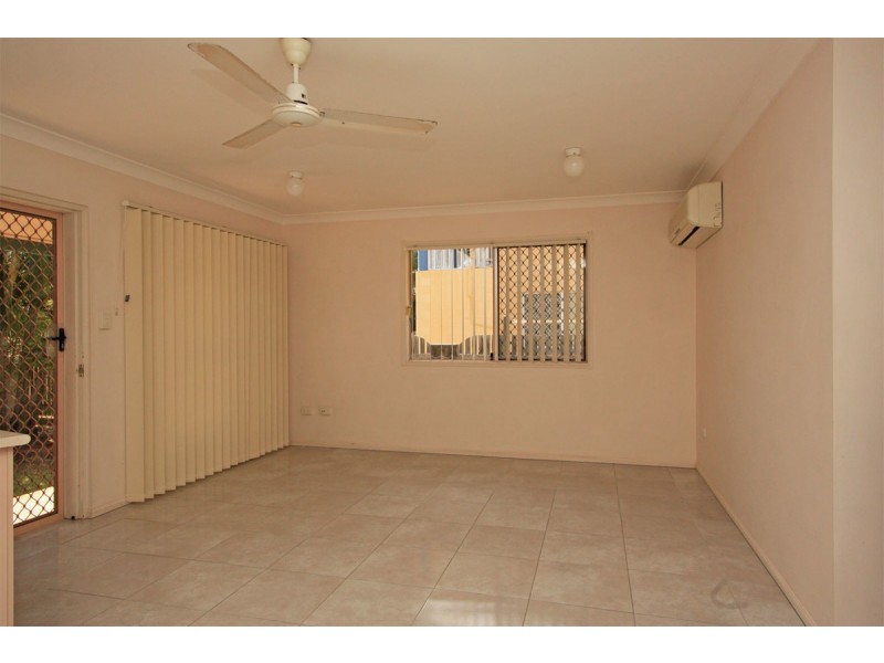1/13 Second Avenue, Railway Estate QLD 4810
