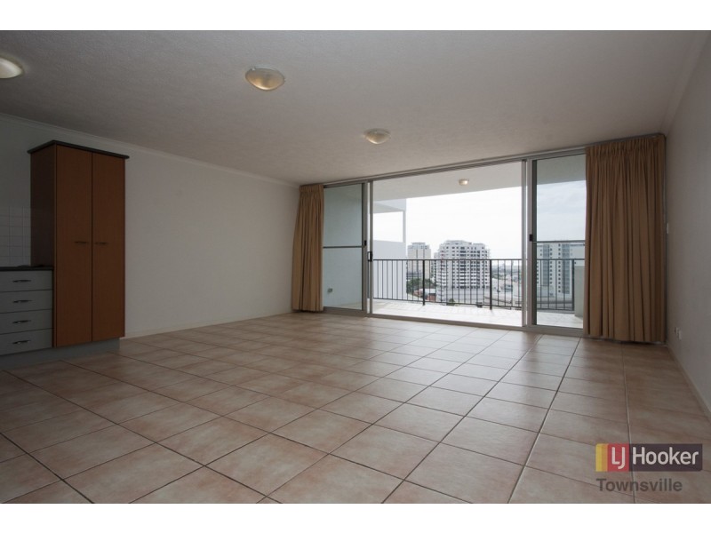 19/209 Wills Street, Townsville City QLD 4810