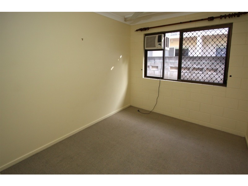 2/4 Pope Street, Aitkenvale QLD 4814