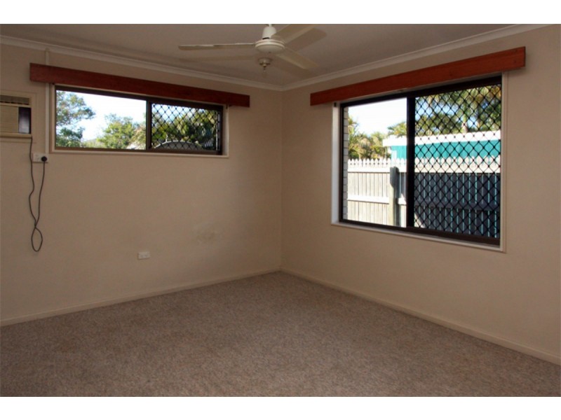 2 Jefferson Crescent, Kirwan QLD 4817