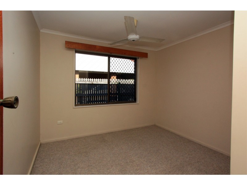 2 Jefferson Crescent, Kirwan QLD 4817