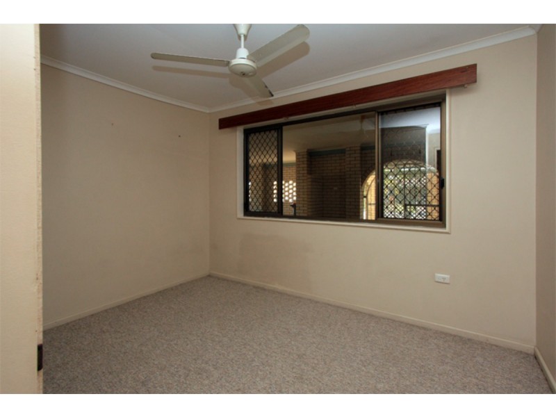 2 Jefferson Crescent, Kirwan QLD 4817