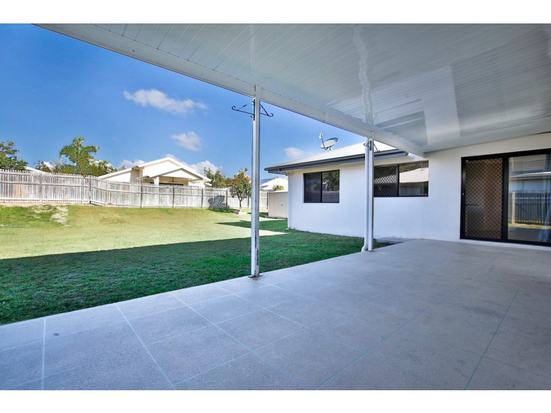 66 Franklin Street, Mount Louisa QLD 4814