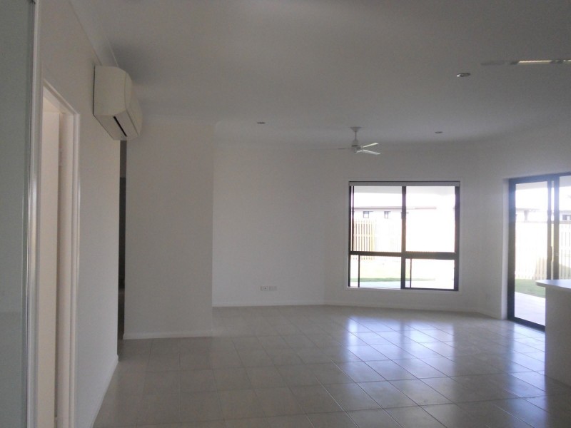 54 Marquise Circuit, Burdell QLD 4818