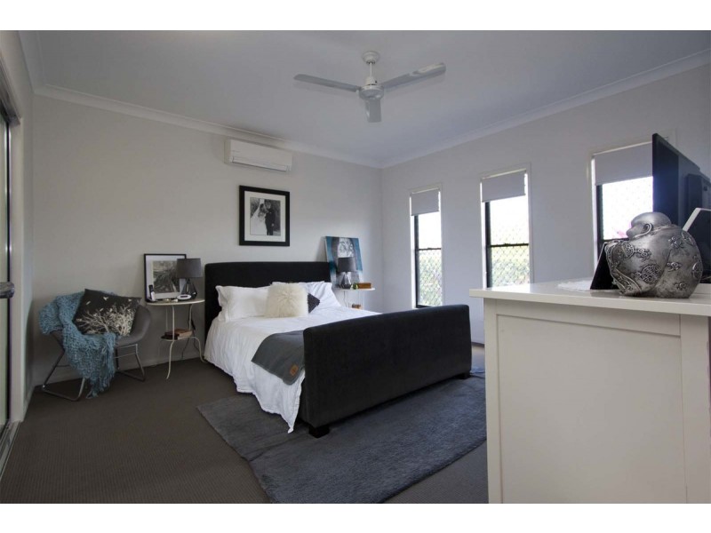 26 Velasco Street, Burdell QLD 4818