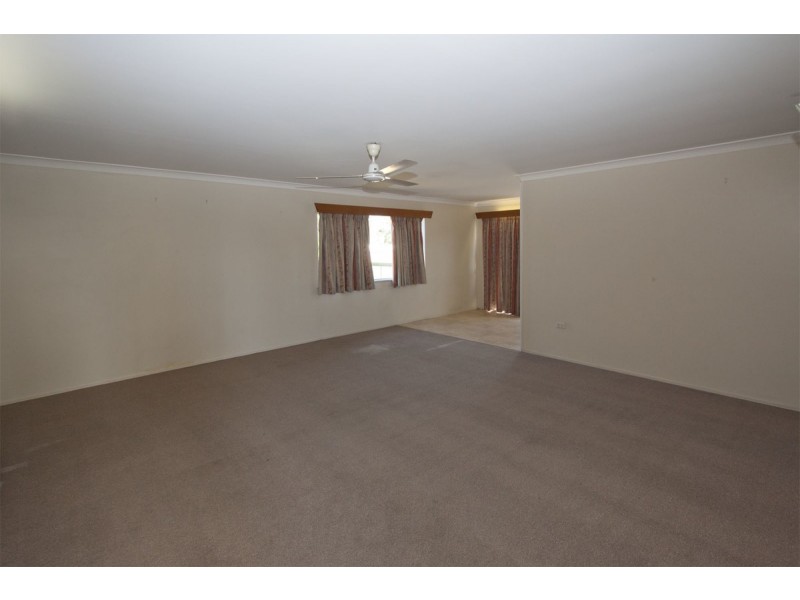 534 Bayswater Road, Mount Louisa QLD 4814