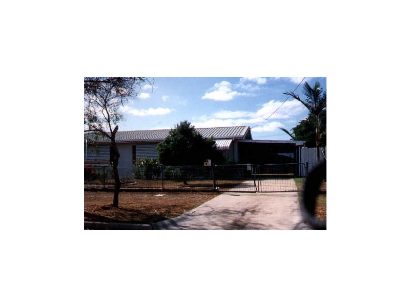 10 Josephine Crescent, Rasmussen QLD 4815