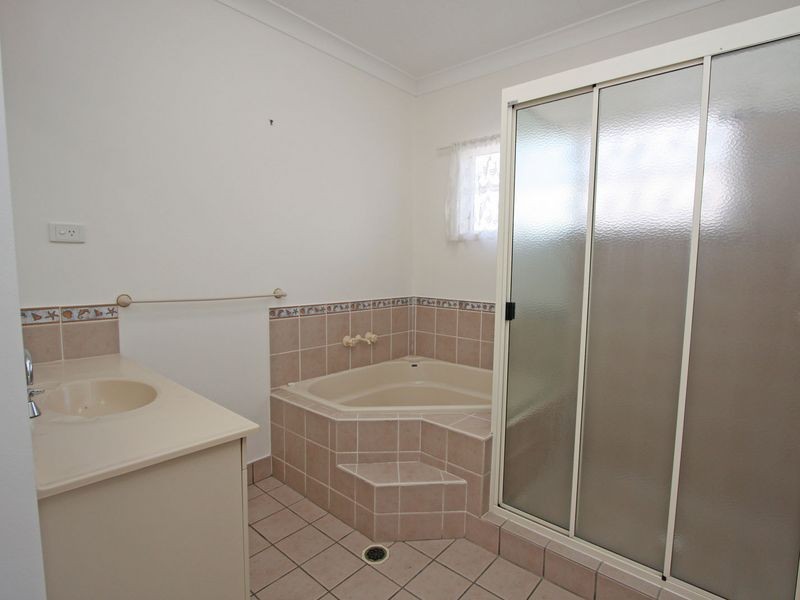 Kirwan QLD 4817