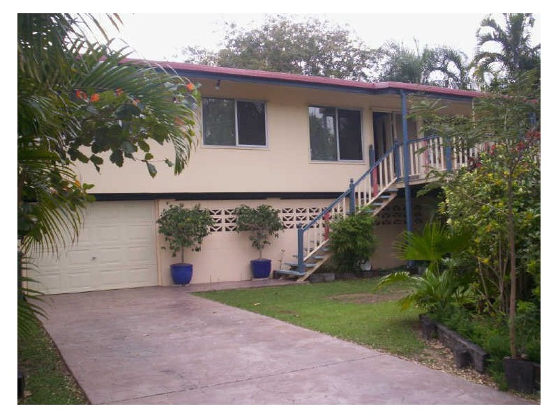 6 Tam O’Shanter Drive, Kirwan QLD 4817