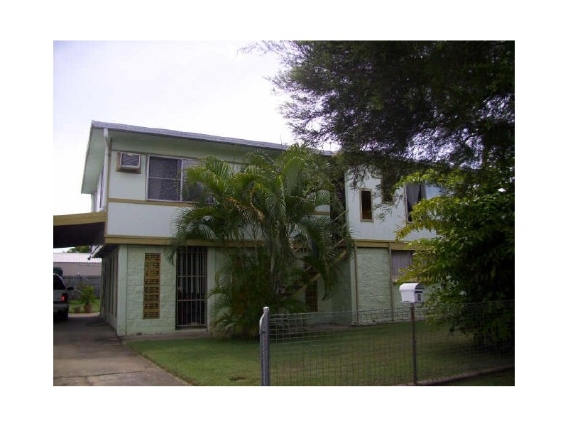 8 Ellis Court, Mount Louisa QLD 4814