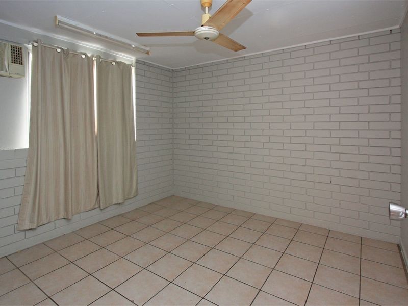 West End QLD 4810