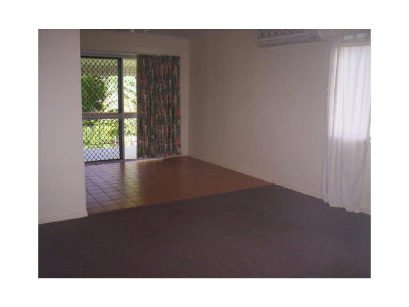 6 Ellimatta Avenue, Cranbrook QLD 4814