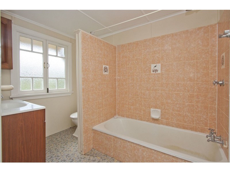 43 Albany Road, Hyde Park QLD 4812