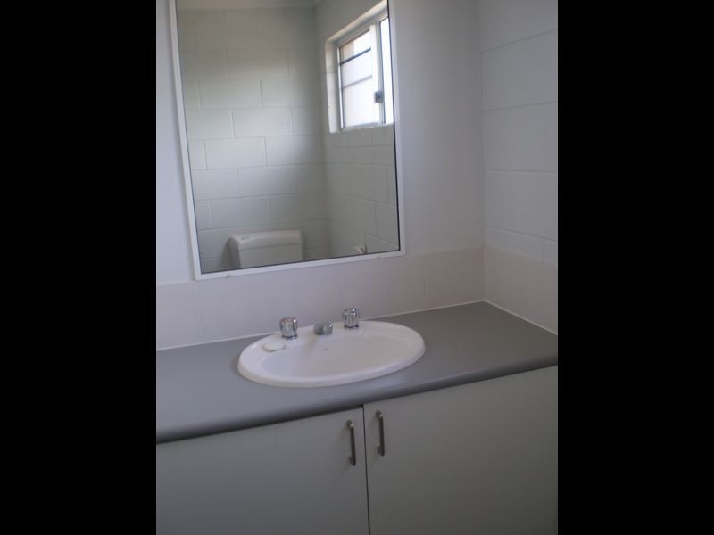 4/20 Park Street, Pimlico QLD 4812