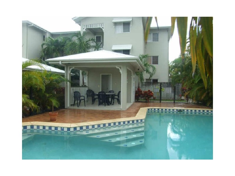 West End QLD 4810