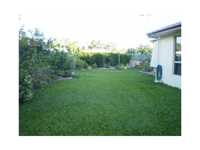 7 Lakewood Avenue ***, Kirwan QLD 4817