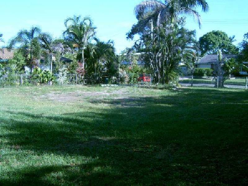 16 Robert Towns Crescent, Condon QLD 4815