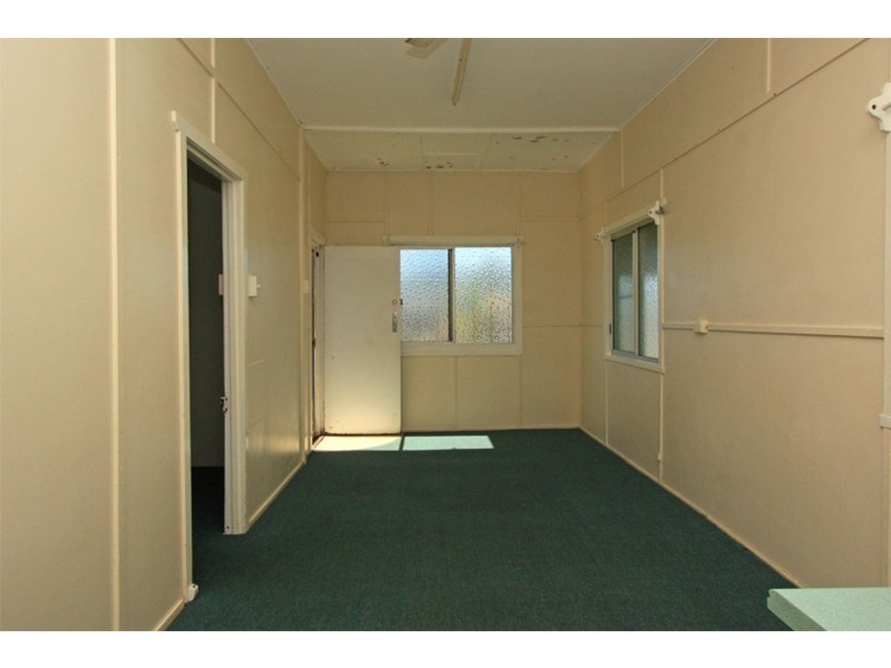 57 Charles Street, Gulliver QLD 4812