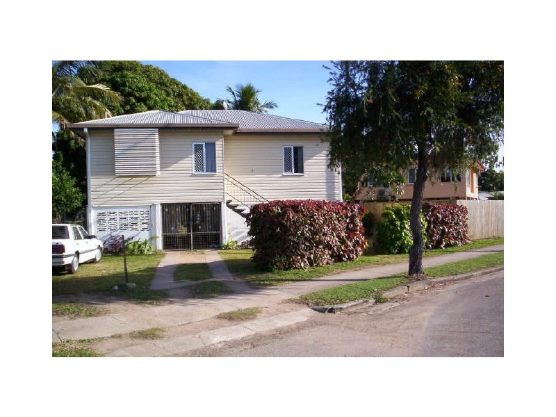 191 Nathan Street, Cranbrook QLD 4814