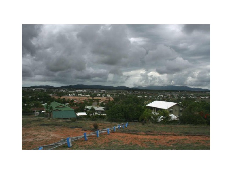 Lot 22 Kallanda Street, Mount Louisa QLD 4814