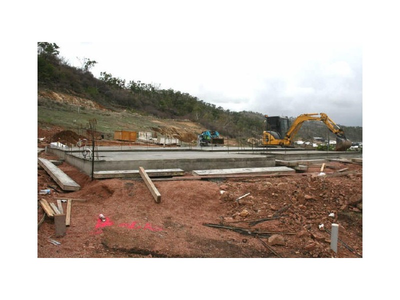 Lot 22 Kallanda Street, Mount Louisa QLD 4814