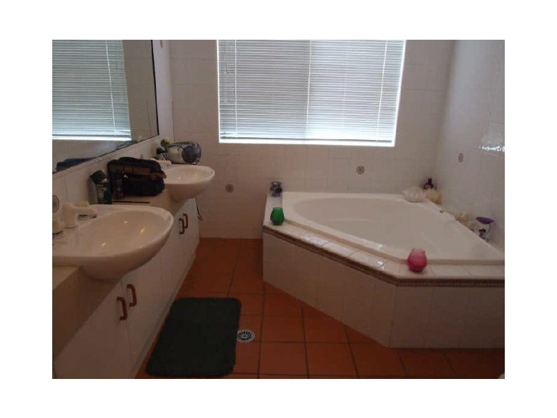 5 Pelorus Place, Kirwan QLD 4817