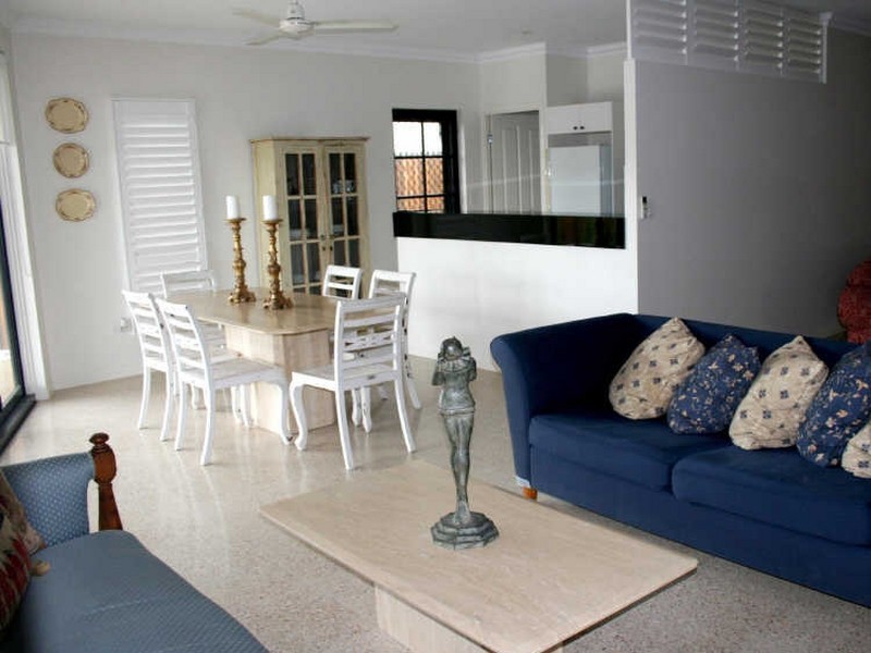 13 Perisher Court, Mount Louisa QLD 4814