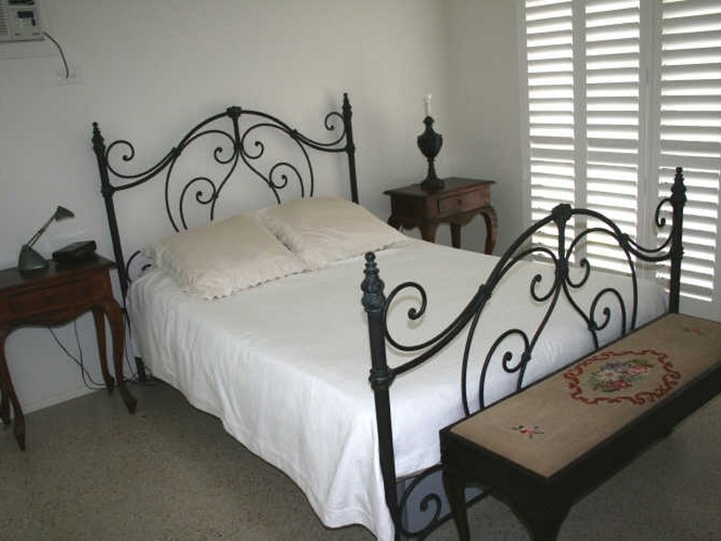 13 Perisher Court, Mount Louisa QLD 4814