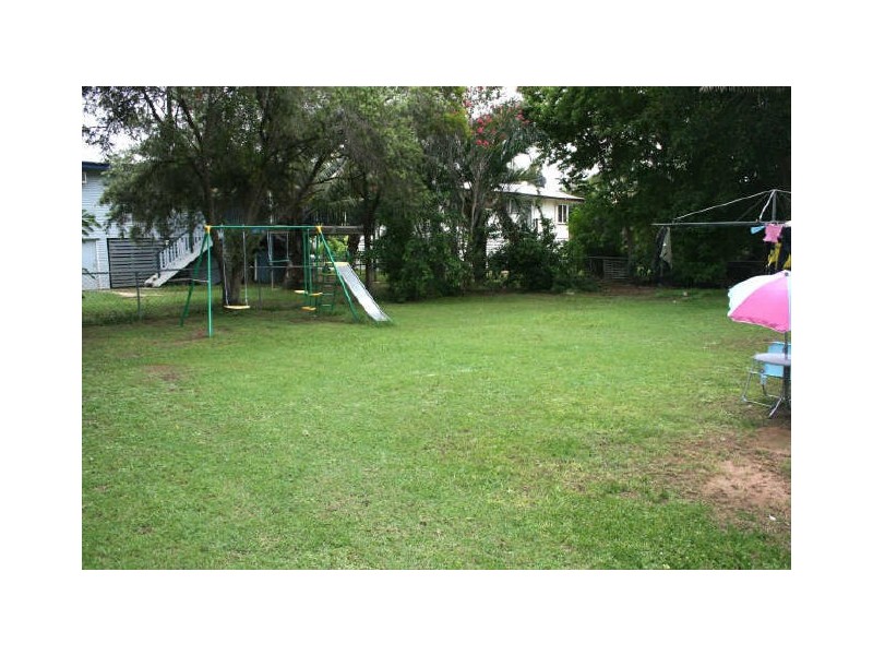 15 Arila Street, Cranbrook QLD 4814