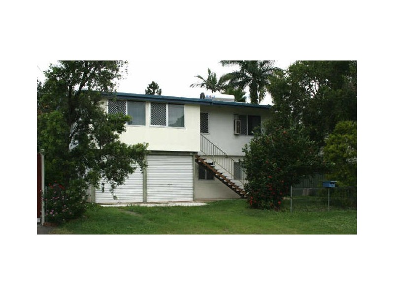 10 Bryant Street, Cranbrook QLD 4814