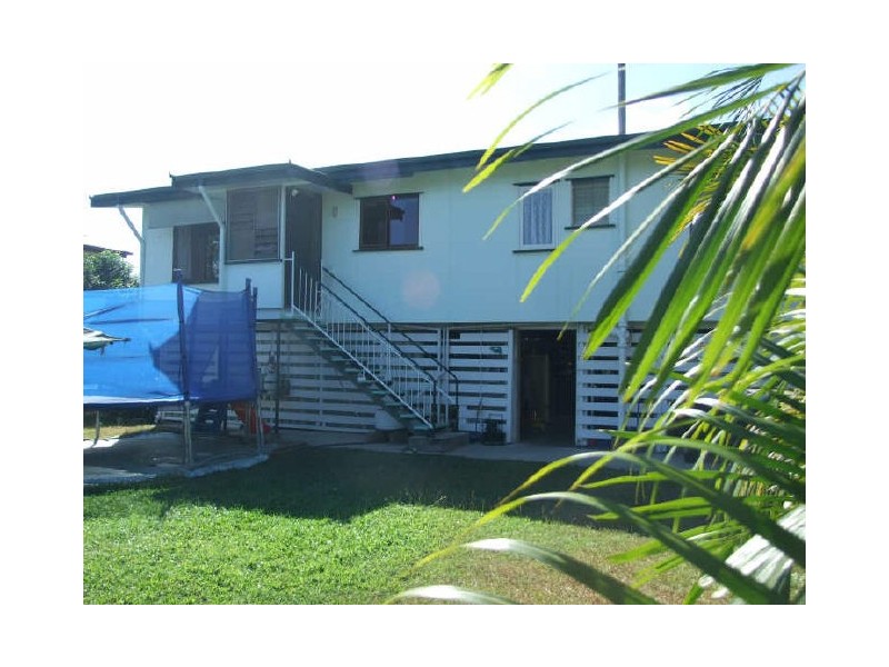 Pimlico QLD 4812