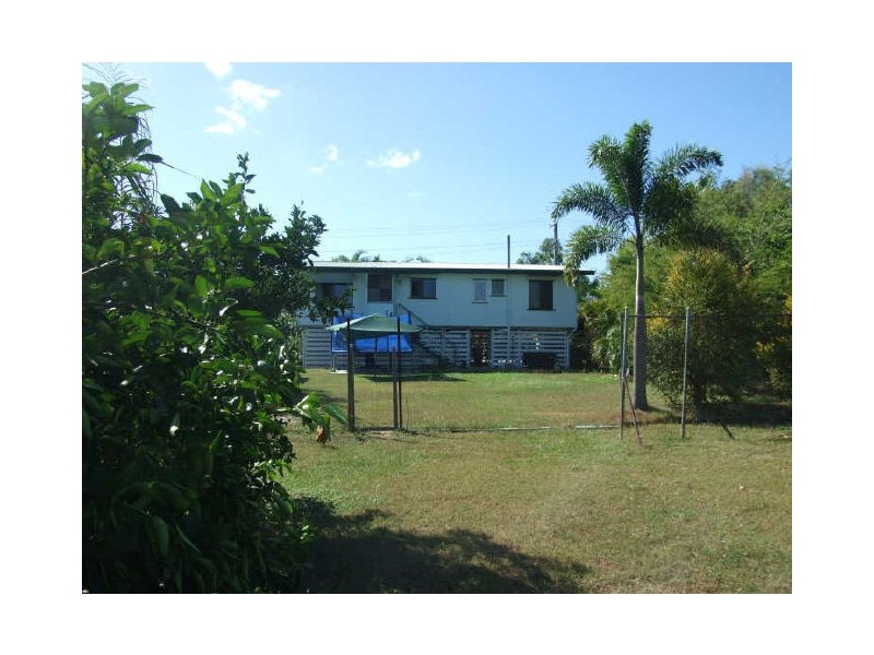 Pimlico QLD 4812