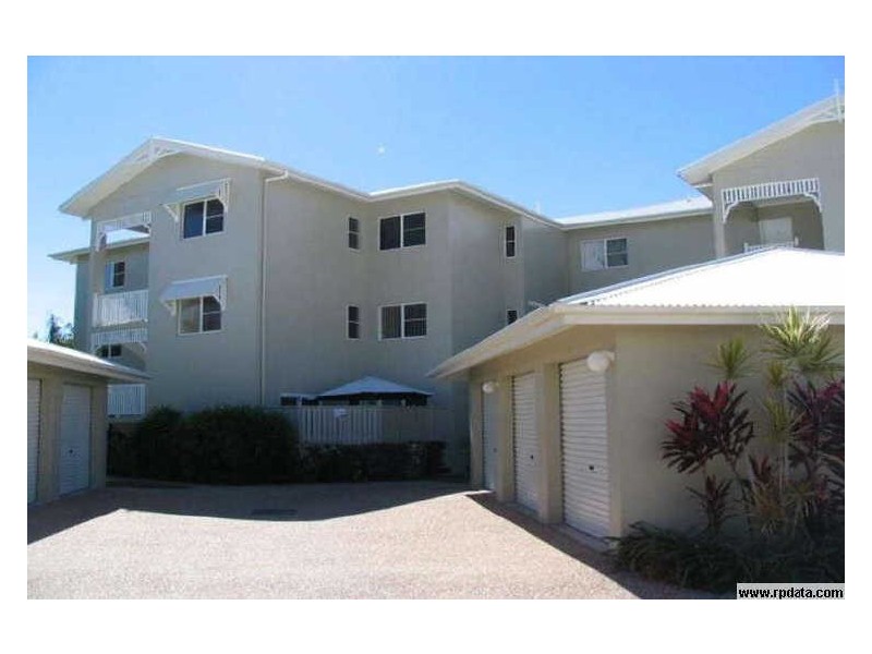 10/12-14 Martinez Avenue, The Lakes, West End QLD 4810