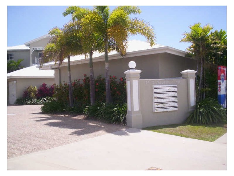 10/12-14 Martinez Avenue, The Lakes, West End QLD 4810