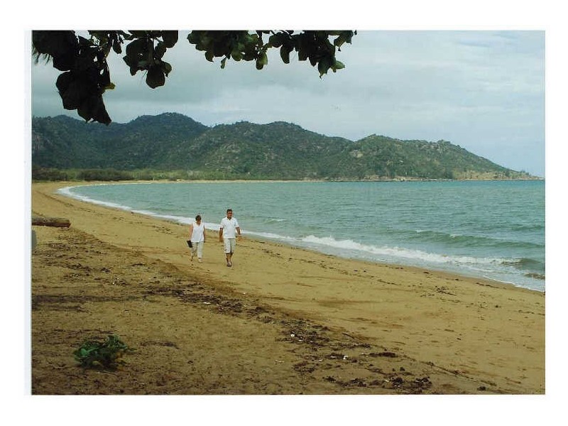 48a Horseshoe Bay Road, Horseshoe Bay, Magnetic Island QLD 4819