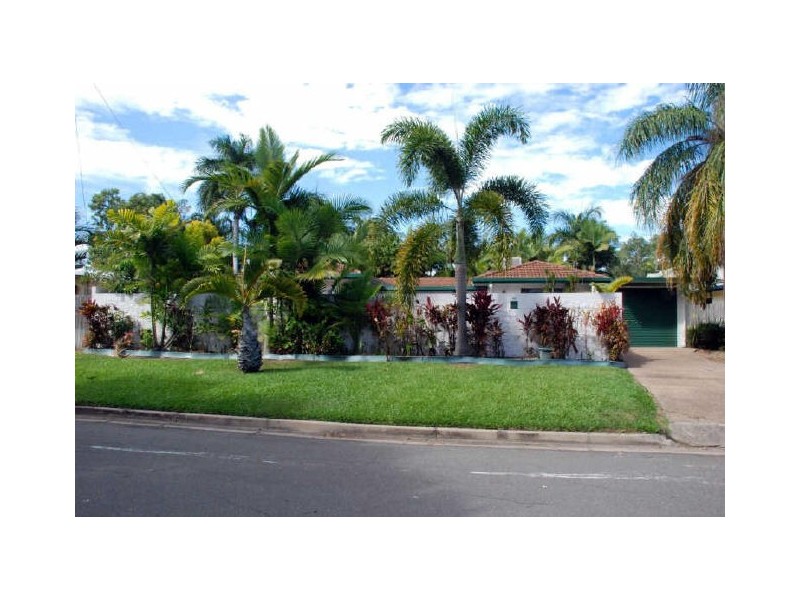 8 Shirleen Crescent, Condon QLD 4815
