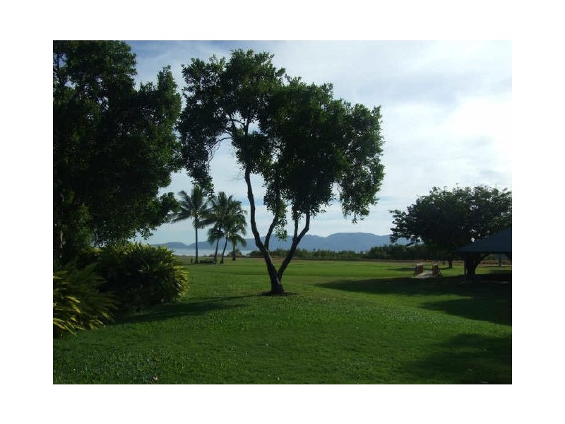 Belgian Gardens QLD 4810