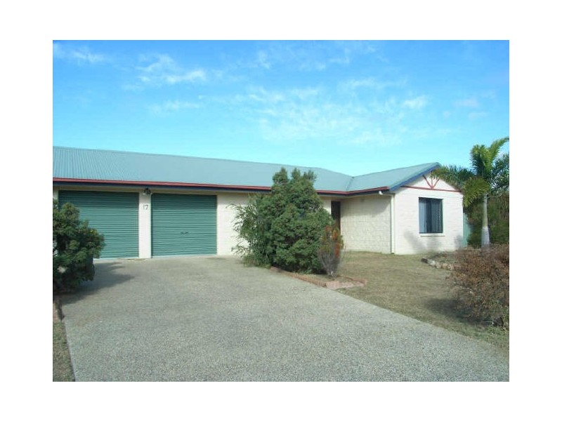 17 Mendi Drive, Bushland Beach QLD 4818