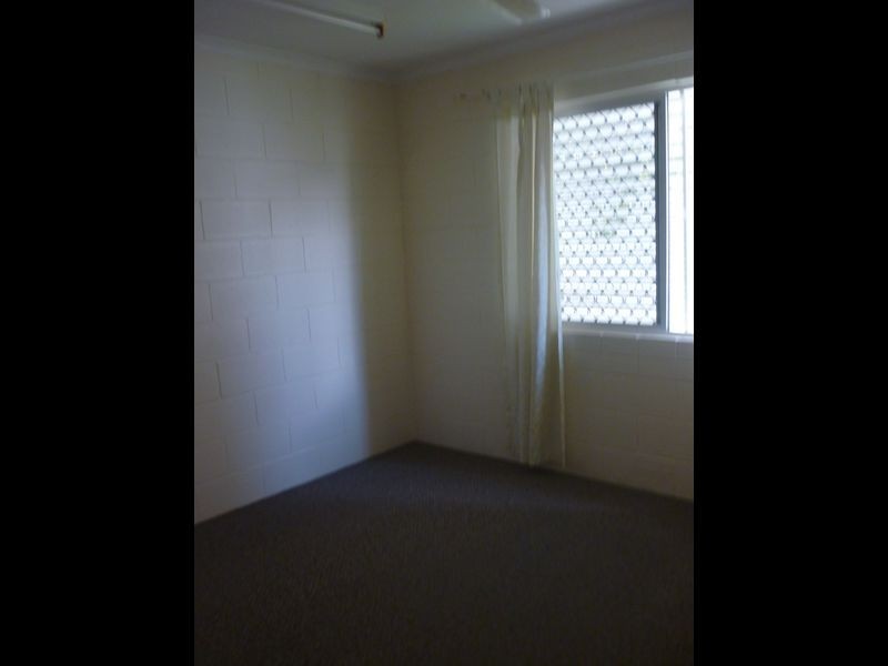 2/23 Frank Street, Kirwan QLD 4817